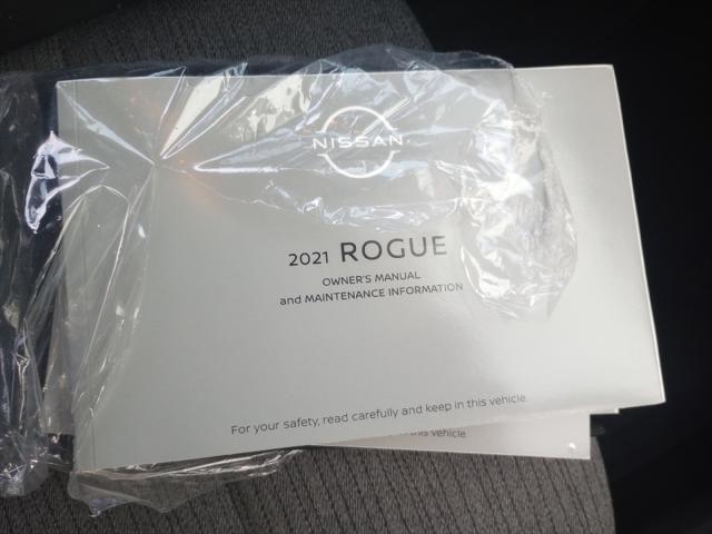 2021 Nissan Rogue SV FWD