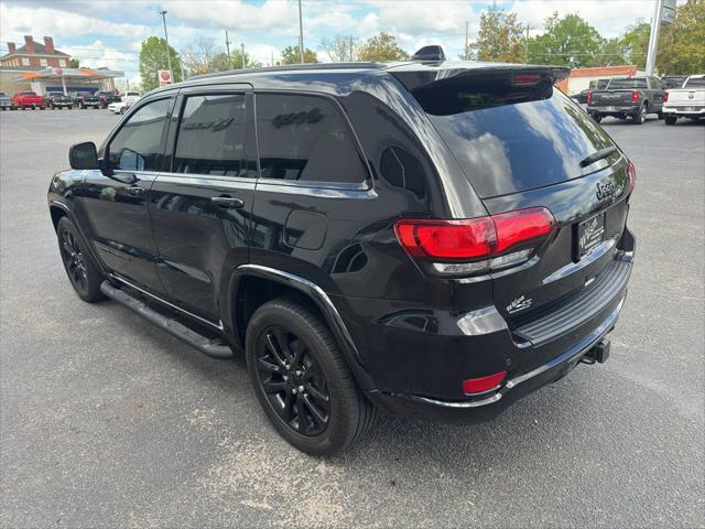 2020 Jeep Grand Cherokee Altitude 4x2