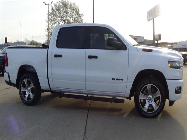 2025 Ram 1500 Tradesman Crew Cab 4x4 57 Box