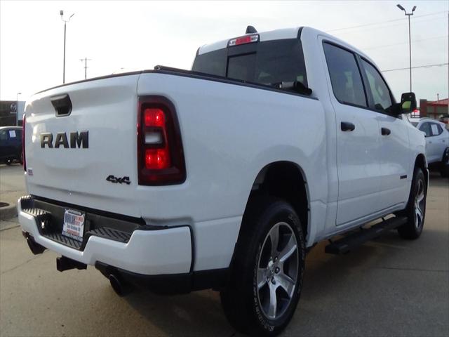 2025 Ram 1500 Tradesman Crew Cab 4x4 57 Box