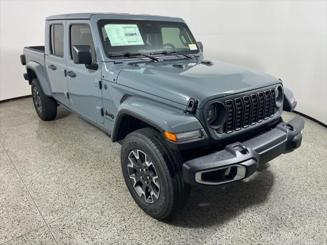 2026 Jeep Gladiator GLADIATOR SAHARA 4X4