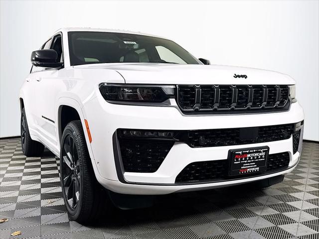 2026 Jeep Grand Cherokee GRAND CHEROKEE LIMITED RESERVE 4X4