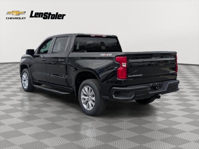 2021 Chevrolet Silverado 1500 4WD Crew Cab Short Bed Custom