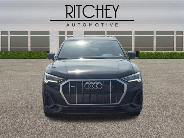 2025 Audi Q3 Premium 45 TFSI S line quattro Tiptronic