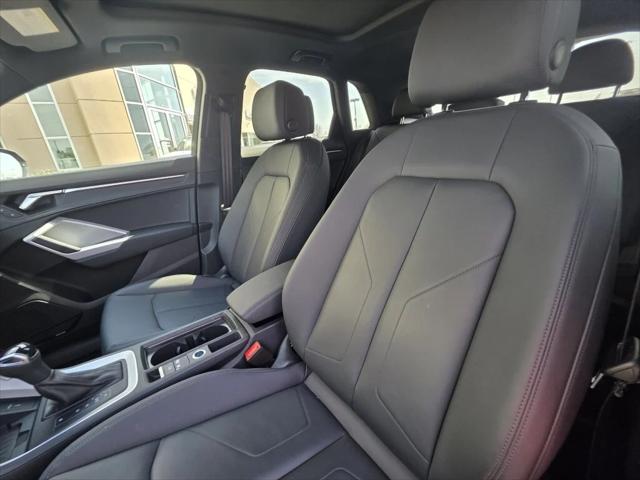2025 Audi Q3 Premium 45 TFSI S line quattro Tiptronic
