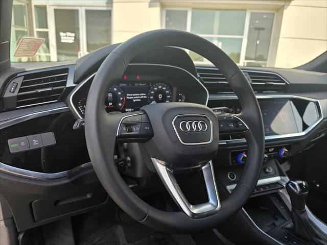2025 Audi Q3 Premium 45 TFSI S line quattro Tiptronic