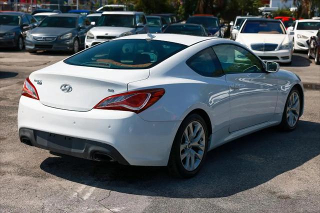 2013 Hyundai Genesis Coupe 3.8 Grand Touring