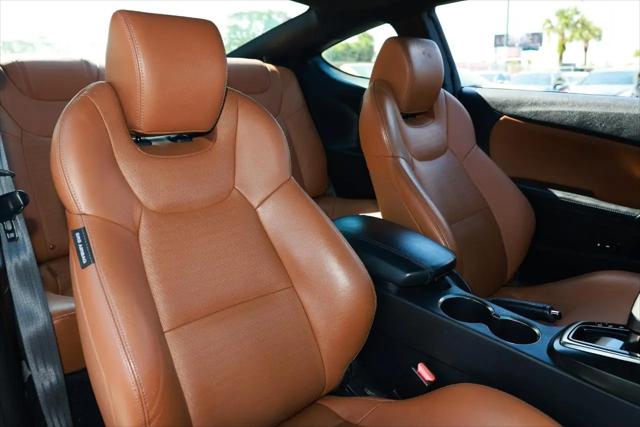 2013 Hyundai Genesis Coupe 3.8 Grand Touring