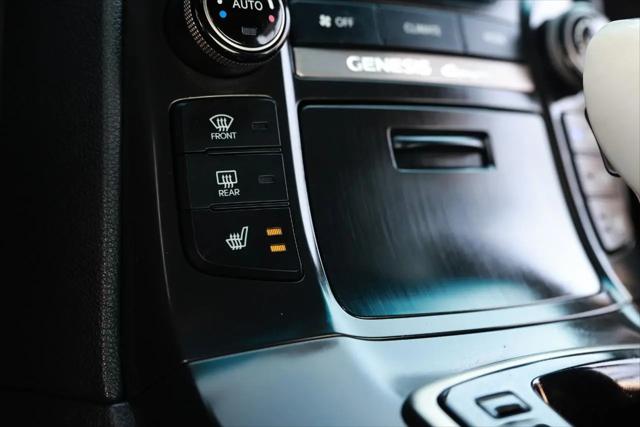 2013 Hyundai Genesis Coupe 3.8 Grand Touring