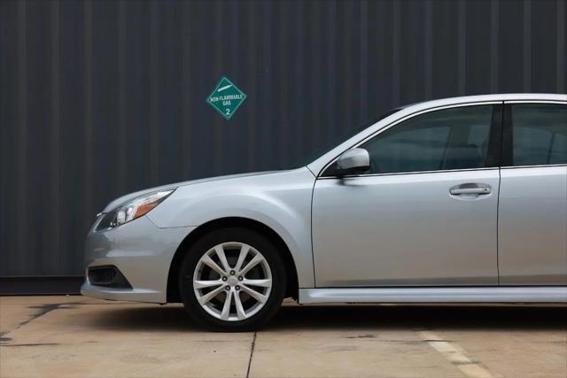 2013 Subaru Legacy 2.5i Premium