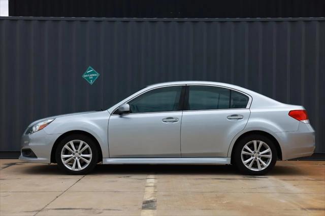 2013 Subaru Legacy 2.5i Premium