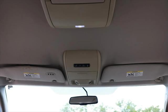 2012 Chrysler Town & Country Touring