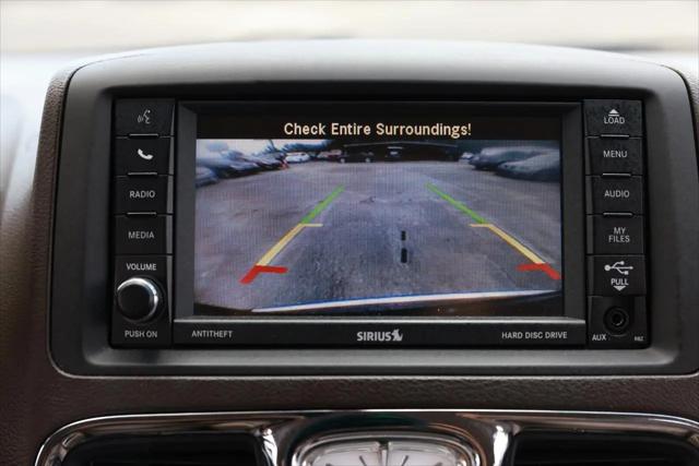 2012 Chrysler Town & Country Touring