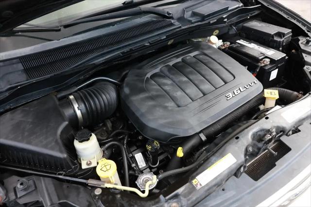 2012 Chrysler Town & Country Touring