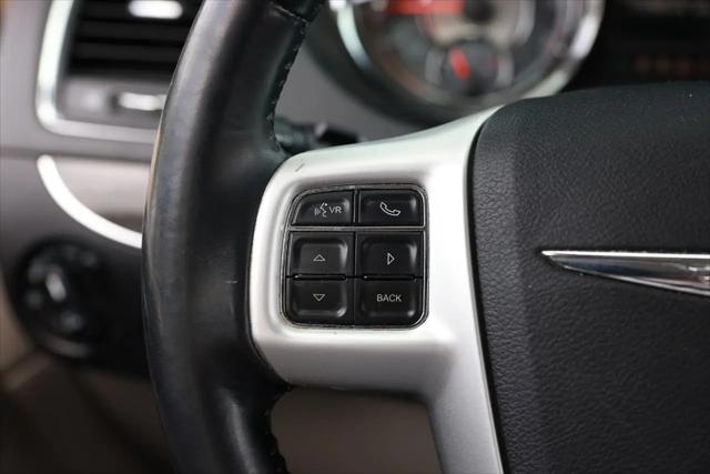 2016 Chrysler Town & Country Touring
