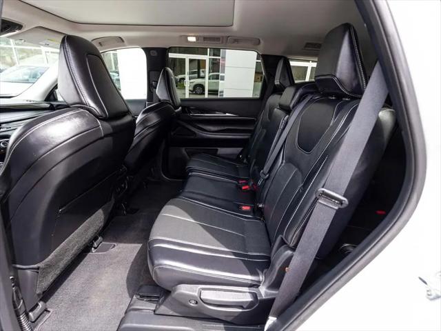 2023 INFINITI QX60 PURE AWD
