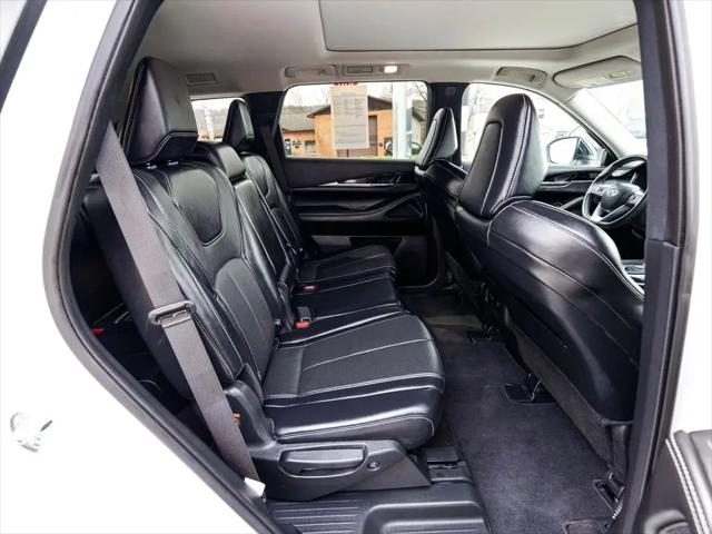 2023 INFINITI QX60 PURE AWD