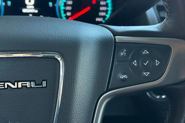 2020 GMC Yukon XL 4WD Denali