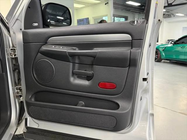 2005 Dodge Ram 1500 SRT-10