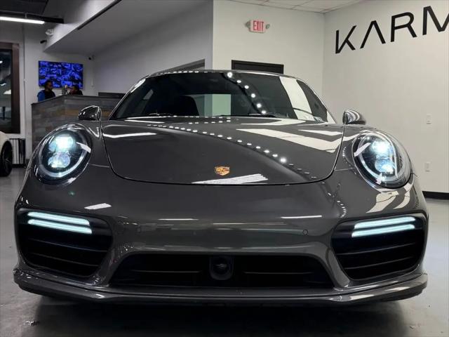 2019 Porsche 911 Turbo S