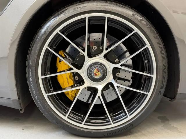 2019 Porsche 911 Turbo S
