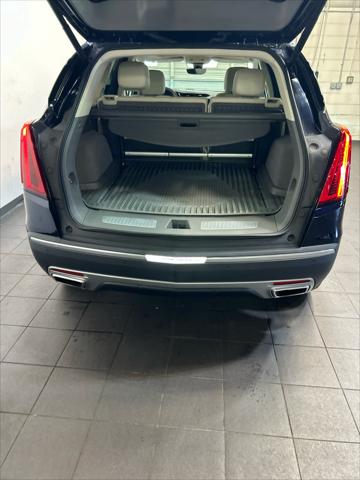 2022 Cadillac XT5 AWD Premium Luxury