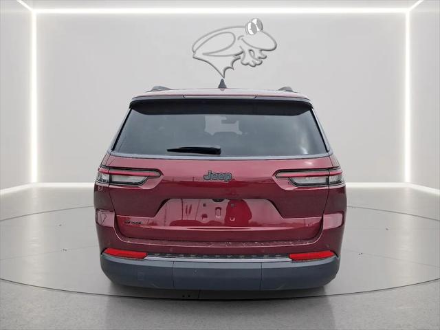 2026 Jeep Grand Cherokee L Altitude 4x4