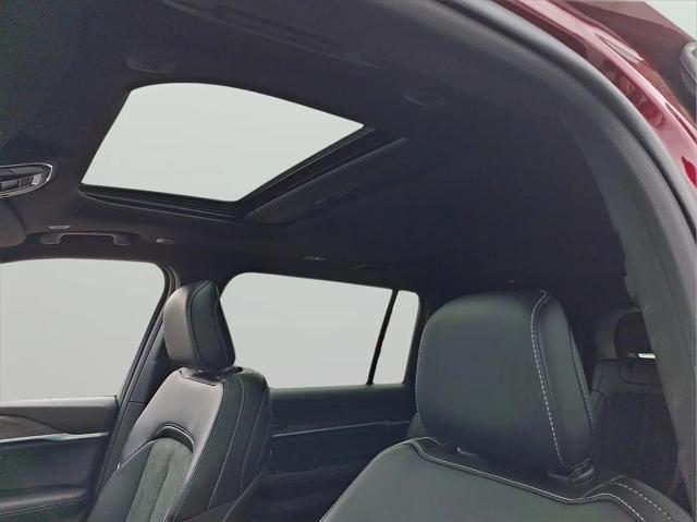 2026 Jeep Grand Cherokee L Altitude 4x4