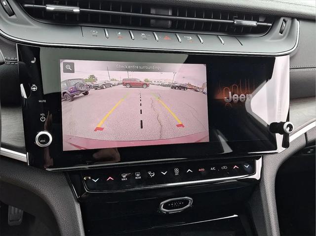 2026 Jeep Grand Cherokee L Altitude 4x4