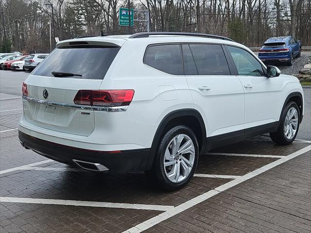 2022 Volkswagen Atlas 2.0T SE w/Technology