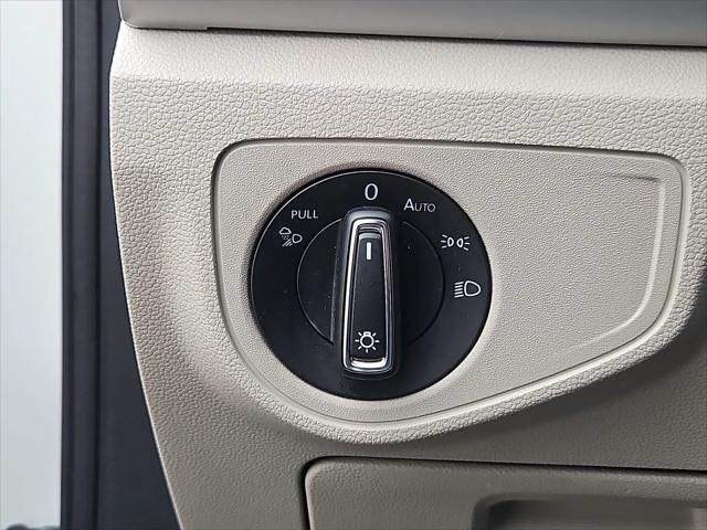 2022 Volkswagen Atlas 2.0T SE w/Technology