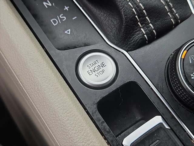2022 Volkswagen Atlas 2.0T SE w/Technology