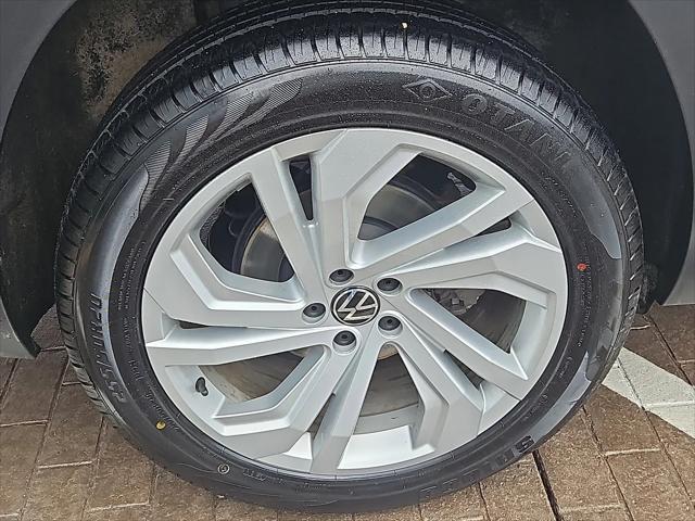 2022 Volkswagen Atlas 2.0T SE w/Technology