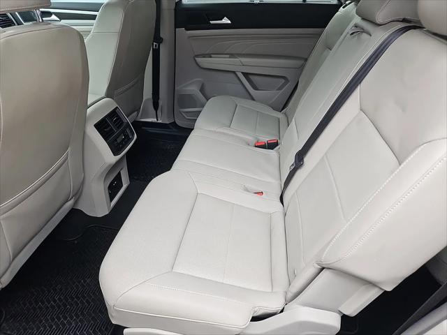 2022 Volkswagen Atlas 2.0T SE w/Technology