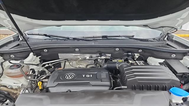 2022 Volkswagen Atlas 2.0T SE w/Technology