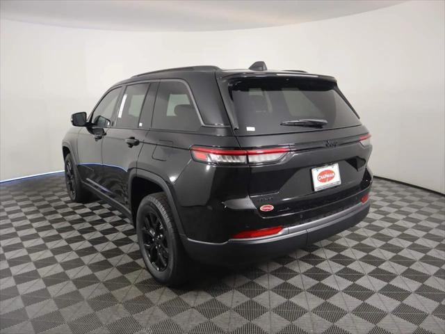 2026 Jeep Grand Cherokee Altitude 4x4