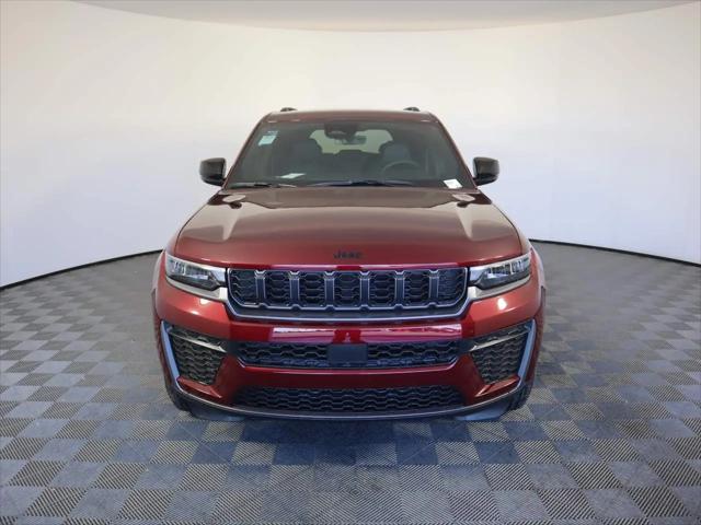 2026 Jeep Grand Cherokee Altitude 4x4