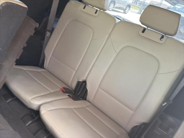2017 Hyundai Santa Fe SE - Photo 11