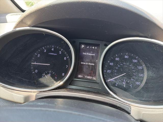 2017 Hyundai Santa Fe SE - Photo 16