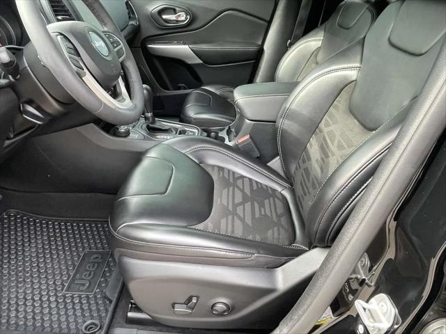2022 Jeep Cherokee X 4x4