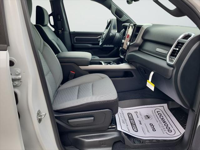 2026 Ram 1500 Big Horn Crew Cab 4x4 5'7" Box