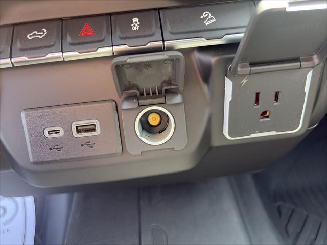2026 Chevrolet Silverado 1500 4WD Crew Cab Short Bed Custom Trail Boss