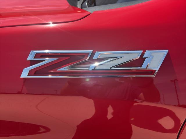 2026 Chevrolet Silverado 1500 4WD Crew Cab Short Bed Custom Trail Boss