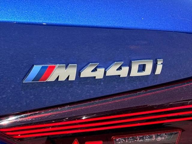 2025 BMW M4 M440i