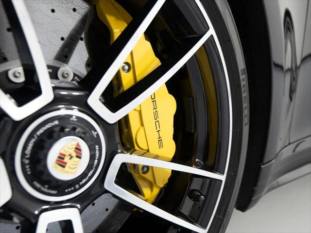 2022 Porsche 911 Turbo Cabriolet