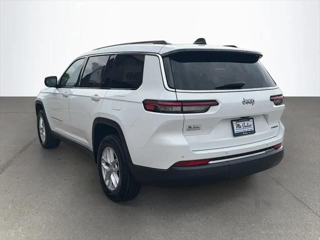2023 Jeep Grand Cherokee L Laredo 4x2