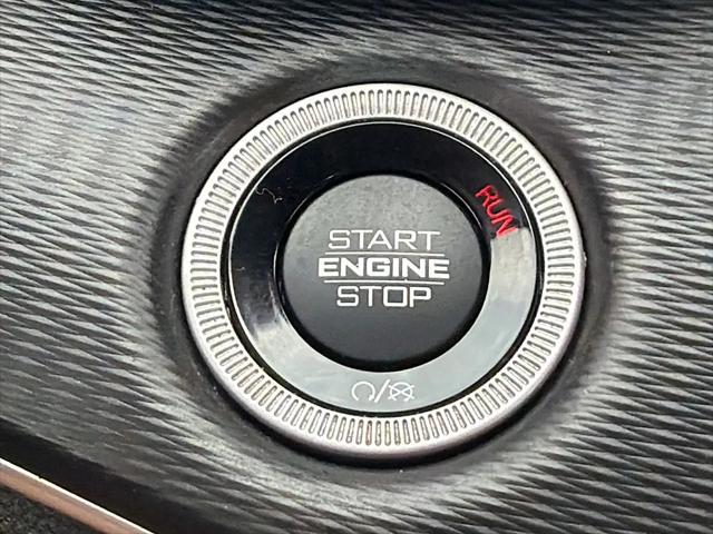 2023 Jeep Grand Cherokee L Laredo 4x2