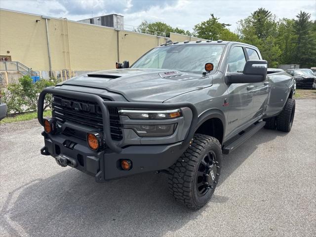 2026 RAM Ram 3500 RAM 3500 LARAMIE CREW CAB 4X4 8 BOX