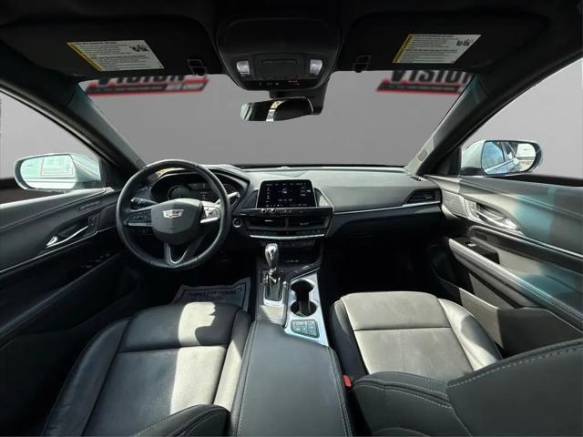 2023 Cadillac CT4 Premium Luxury