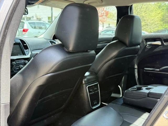 2015 Chrysler 300 Limited